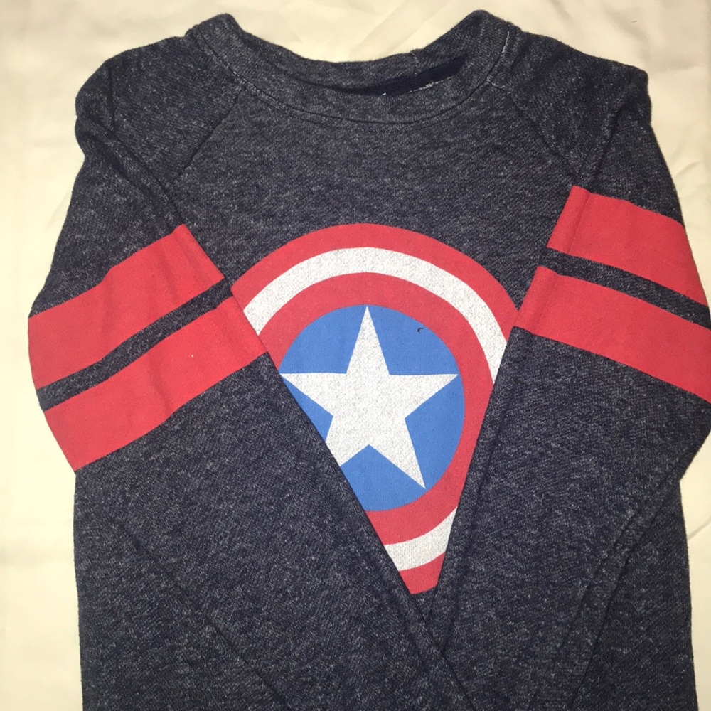 Long sleeved Captain America sweater